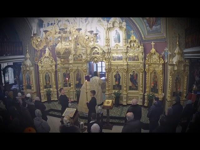 Slujba la biserica sf Dumitru din Chisinau