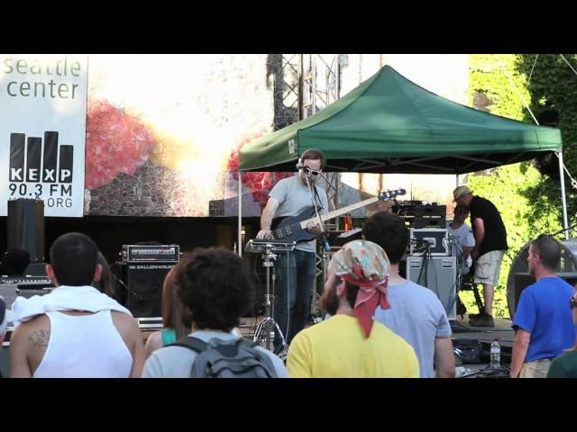 Suckers - A Mind I Knew (Live at the Mural)