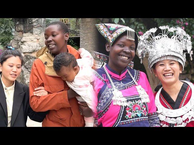 Rare chance to experience minority culture in China. Xiaomei showed me an ancient Bouyei village