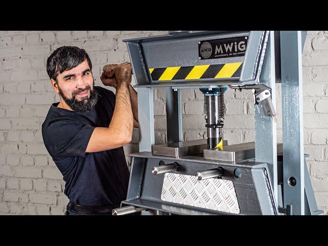 Making The Hydraulic Press - DIY 20 Ton Hydraulic Shop Press from scrap metal