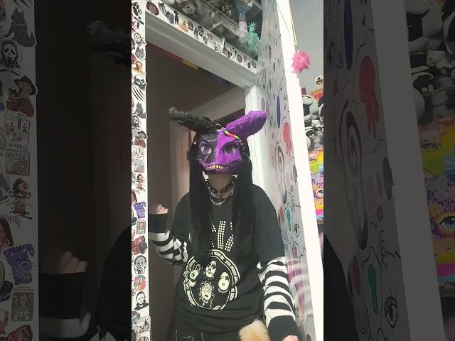 #antizoo #notazoo #therian #furry #quadrobist #alterhuman #emo #goth