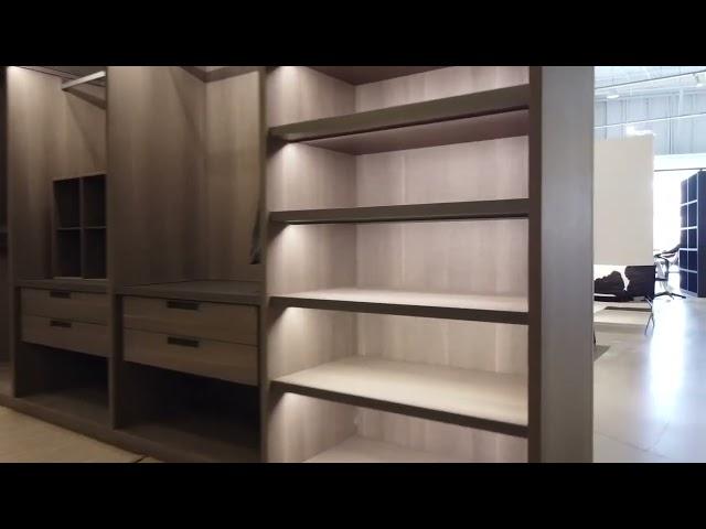 Switch Modern Poliform Closet and Furniture - 02-03-2022