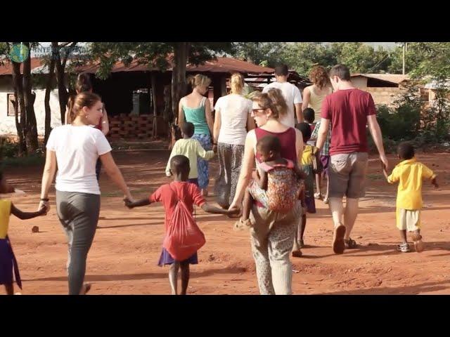 Volunteer abroad in Ghana with IVHQ