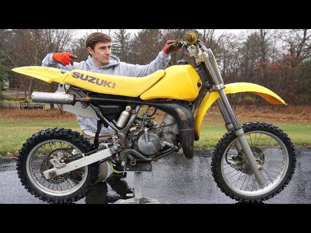 Pro Mechanic Couldn't Fix This 2-Stroke Dirt Bike