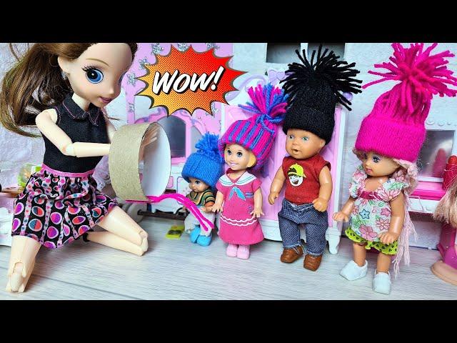 MOM IS ANGRYEVERYONE ON THE HAT! Katya and Max are a fun family! Funny Barbie Dolls and LOL