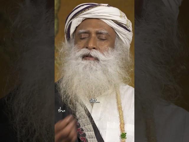 नकारात्मक विचारों को कैसे रोकें? | Never Try To Remove Negative Thoughts | Sadhguru Hindi