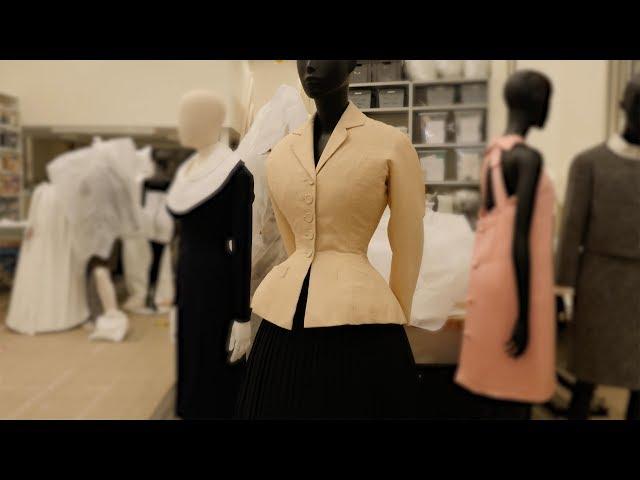 Fashion Unpicked: The 'Bar' suit by Christian Dior | V&A