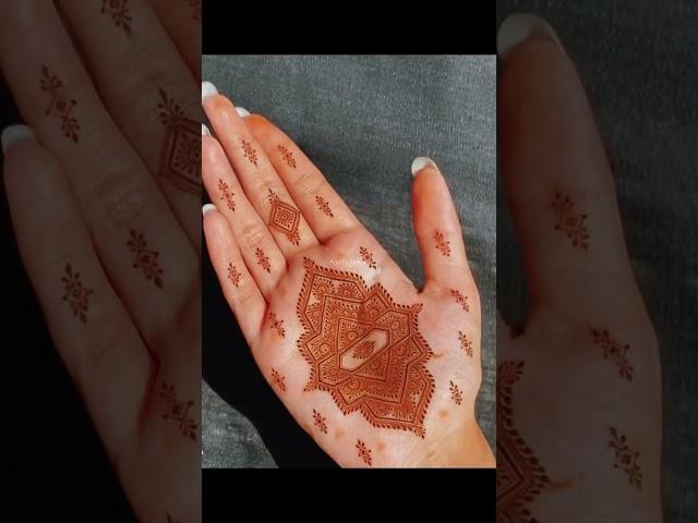 Mehandi design #henna #hennadesigns #aqsa #mehndi #aqsareanakhalid #mehandi#mehandidesign