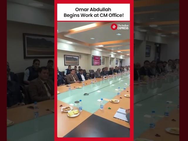 Omar Abdullah Holds Meeting with Department Secretaries at CM Office