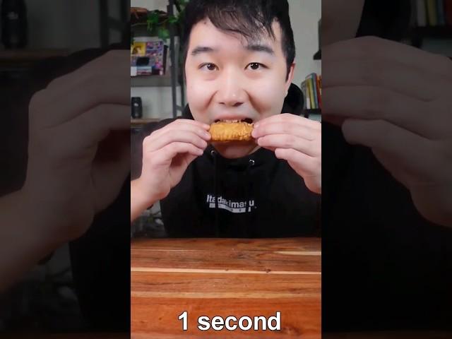 1 second vs 1 year of eating chicken wings #wings #food #chickenwings #funny #skit