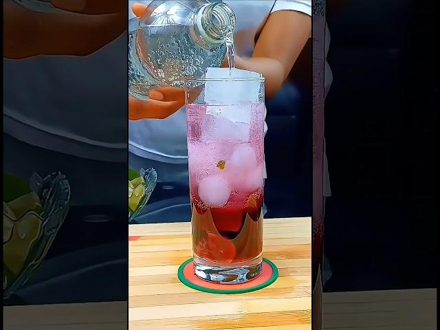 Sparkling Blueberry & Blackcurrants Mocktail #music #Mocktail #drinks #fruits