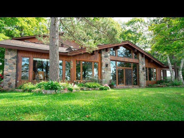 Ontario Cottage Country Lake House FOR SALE