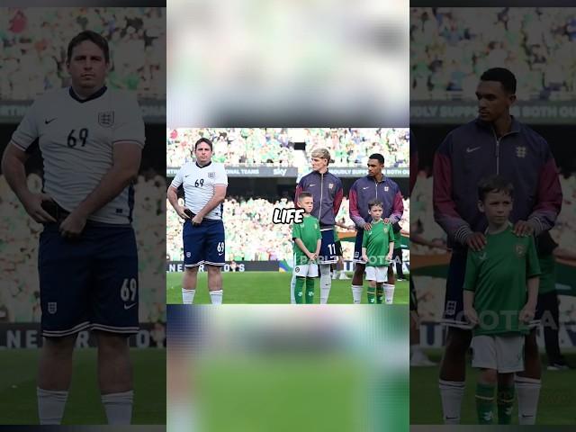 This pitch invader wants to sing the national anthem