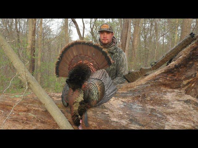 Turkey's Do The Unthinkable! Opening Weekend Ohio - (Giant Spurred Longbeard Down)