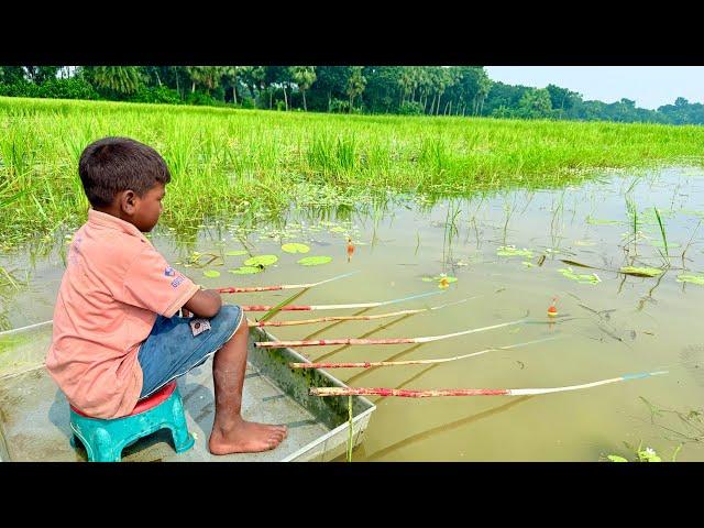 Unbelievable Technique Fishing || Smart Boy Catching Fish By Bamboo Hook In The Village Bill