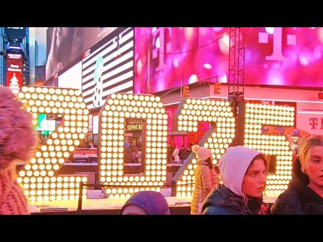  New York Times Square  Saturday Night Winter Walk ️ Farewell to 2024 "