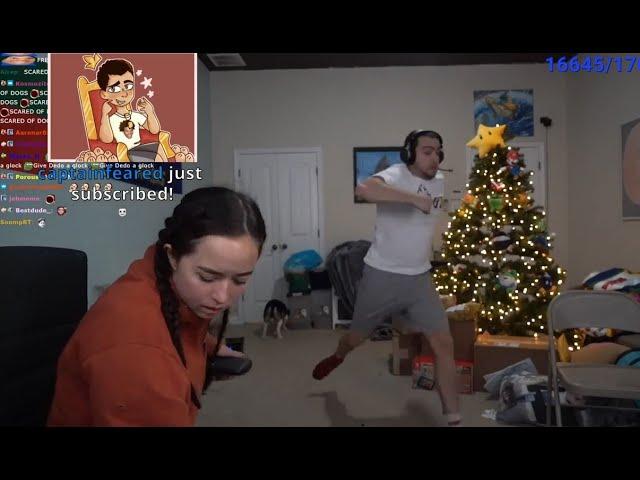 Twitch Maya ( Mayahiga ) Shows Her Dogs On Stream And Mizkif Is Afraid Of Maya ( Mayahiga ) Dogs …