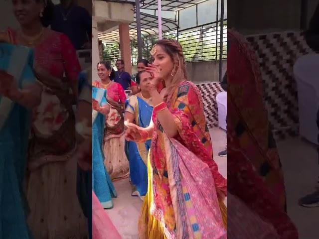 Garba Indian wedding #wedding #gujaratiwedding #vlogs #garba