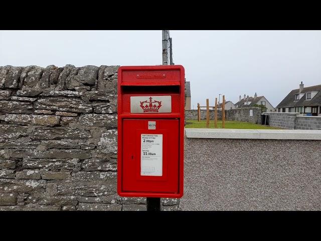 Post Boxes of Caithness #70: Staxigoe.