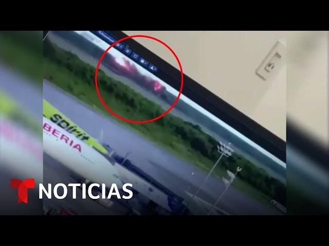 Nuevo video del avión de Flow La Movie cuando se estrella | Noticias Telemundo