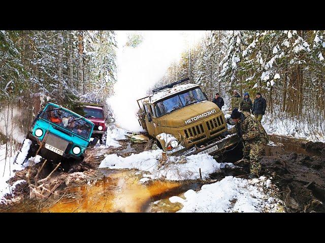 ТЕПЕРЬ ВСЁ...! ЛЁД не выдержал грузовик. ЗИЛ 131, ЛУАЗ, Jeep, Suzuki Jimny, УАЗ, Нива на бездорожье