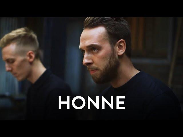 Honne - Good Together ft. House Gospel Choir | Mahogany Session