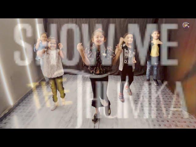 Show Me The Thumka  || Dance Cover || Krazzy Dance Academy