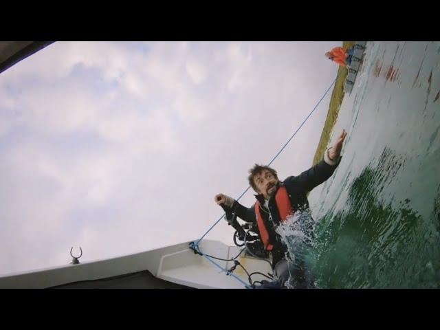 Richard Hammond sinks a boat