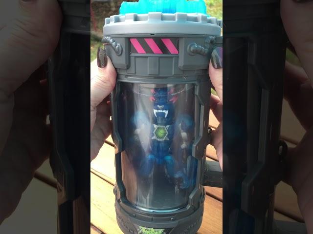 MrBeast Lab Mutators Mutation Chamber Stealth Panther Action Figure! #shorts #satisfyingvideo #asmr