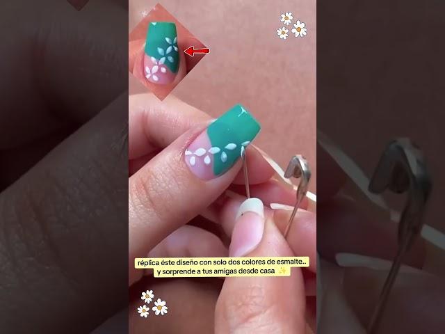 bonita decoración con solo dos colores de esmalte 
