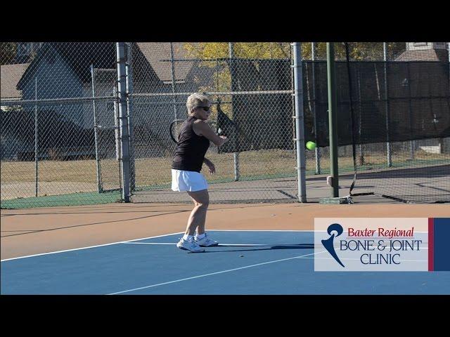 Vera's Story - Total Knee Replacement - Dr. Win Moore, M.D.