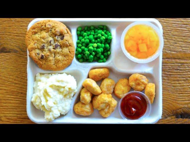 These Photos Show Just How Bad School Lunches Really Are in the U.S.