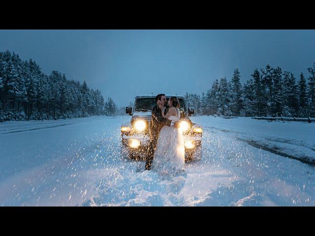 Snowy Elopement in Rocky Mountain National Park -  Colorado Elopement Videographer and Photographer