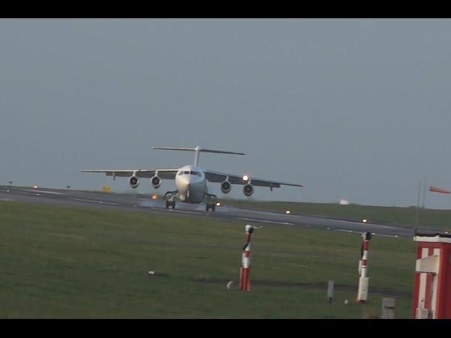 AVIATION - Cork Airport 18.11.2015 - CityJet abort landing and go around due to gusty crosswind