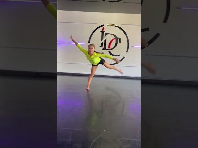 #dance #contemporary #kristinashmidt