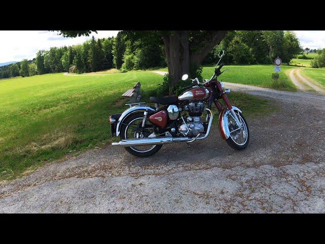 Eine Runde Royal Enfield Classic 500