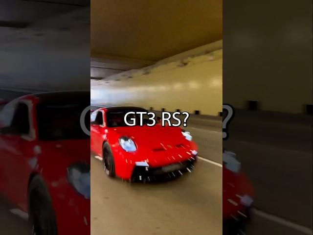 DIFFERENCE BETWEEN GT3 AND GT3RS?  #cars #racing #porsche #gt3 #gt3rs