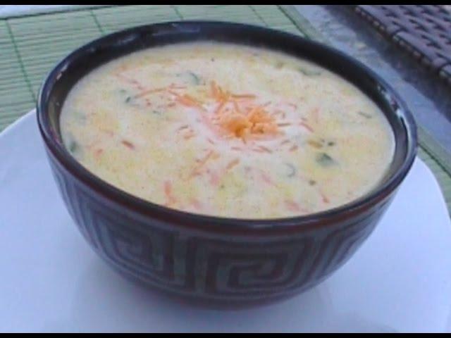 Easy Corn Soup with Shredded Carrots, Cheese, and Onion