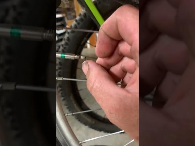 How to inflate a presta valve tire