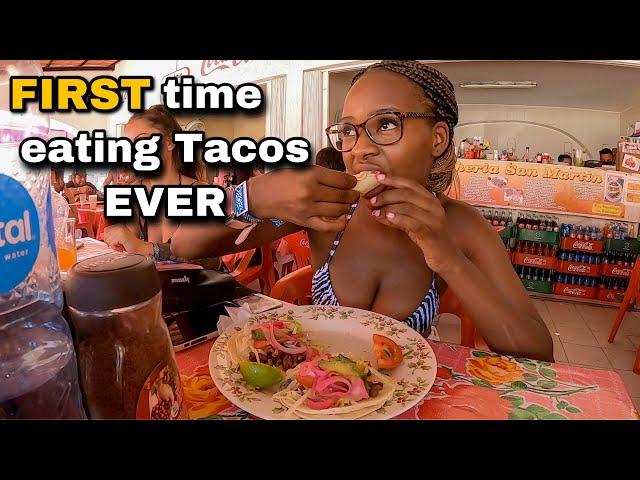 SOLO Backpacking Trip to MEXICO | The most beautiful beach (Playa Notre) in Isla Mujeres & TACOS