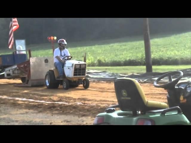 16 stock Cub Cadet garden tractor pulling