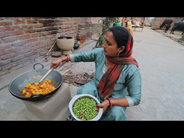 Bakla Aloo sabzi | सेव चना की सब्ज़ी | Quick Recipe | Dinner time | UP Vlogger Babli