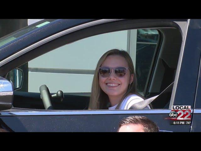 ONLY ON LOCAL 22/44: Stefanie Schaffer get a car