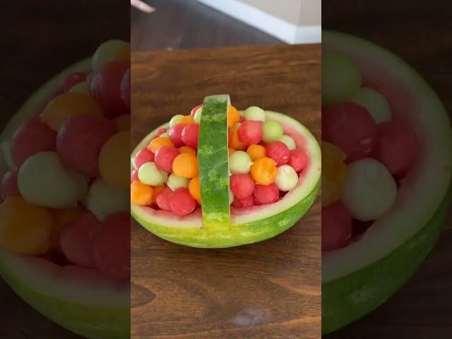 Make a Watermelon Fruit Basket with rubber bands | MyHealthyDish