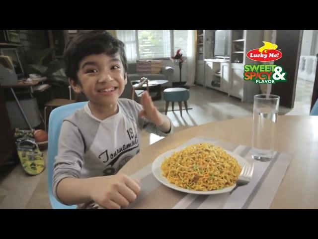 Lucky Me! Pancit Canton Sweet and Spicy "All Smiles"