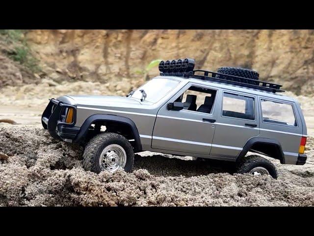 MN78 : RC CAR SCALE 1/12 CHEROKEE OFF-ROAD DRIVING | ASMR