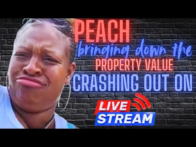 PEACH CRASHED OUT ON LIVE AND WAS OUT OF ORDER AT STARBUCKS ! MONEY IS THE MOTIVE!