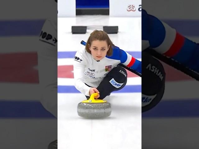 Ežen Kolčevská • Curling World Championships • Master Level Player