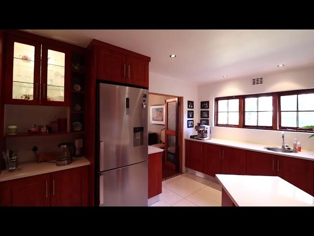 Stunning 3 Bedroom Free Standing Home in Secure Boomed area of Northwold in Randburg