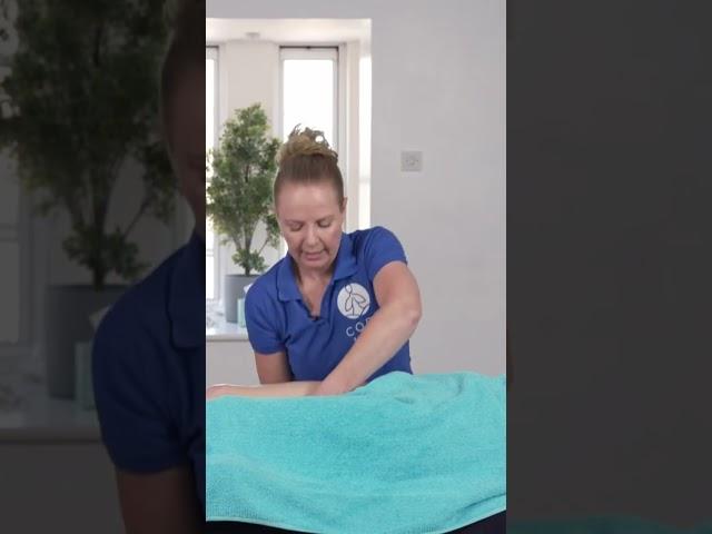 Petrissage Massage to the leg - #massage techniques